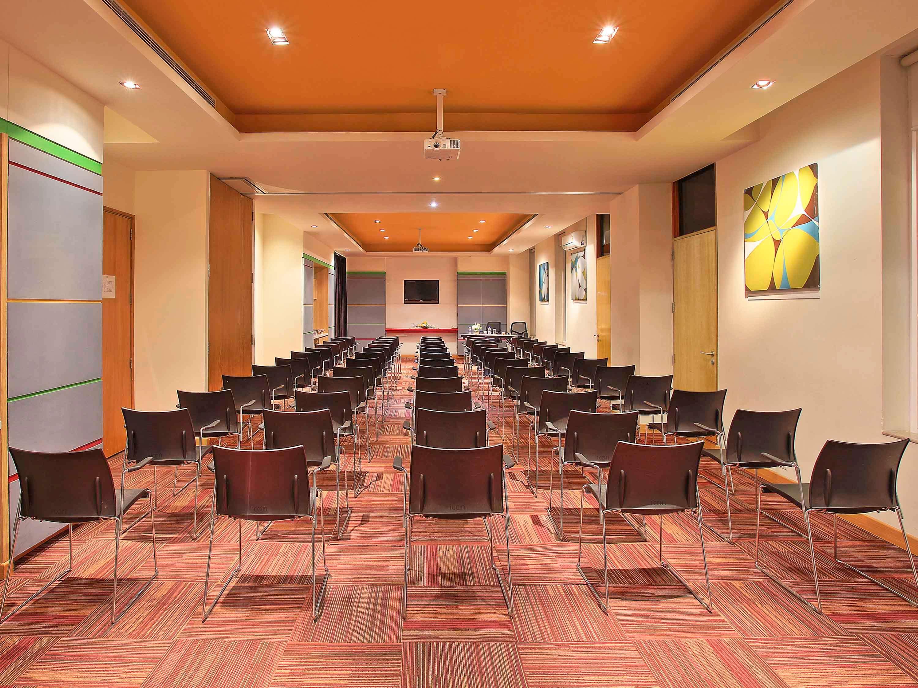ibis Bengaluru Hosur Road - An AccorHotels Brand Exterior foto