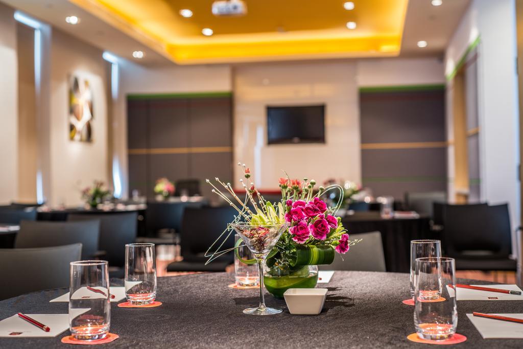 ibis Bengaluru Hosur Road - An AccorHotels Brand Exterior foto
