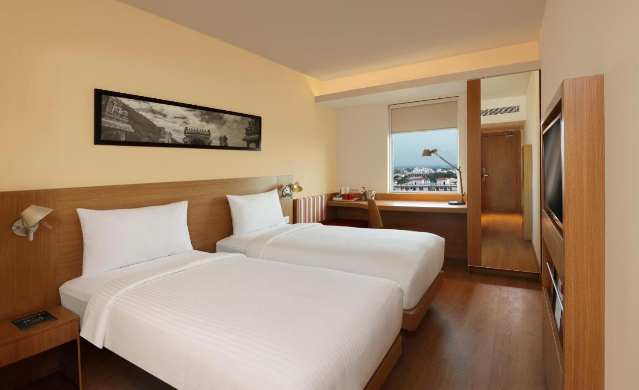 ibis Bengaluru Hosur Road - An AccorHotels Brand Exterior foto